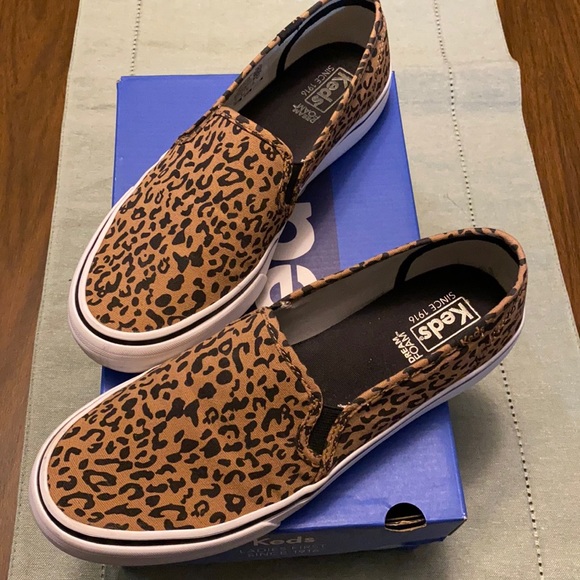 Slip on Leopard print KEDS💕💜